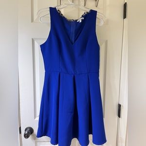 Never worn blue dress. Size M